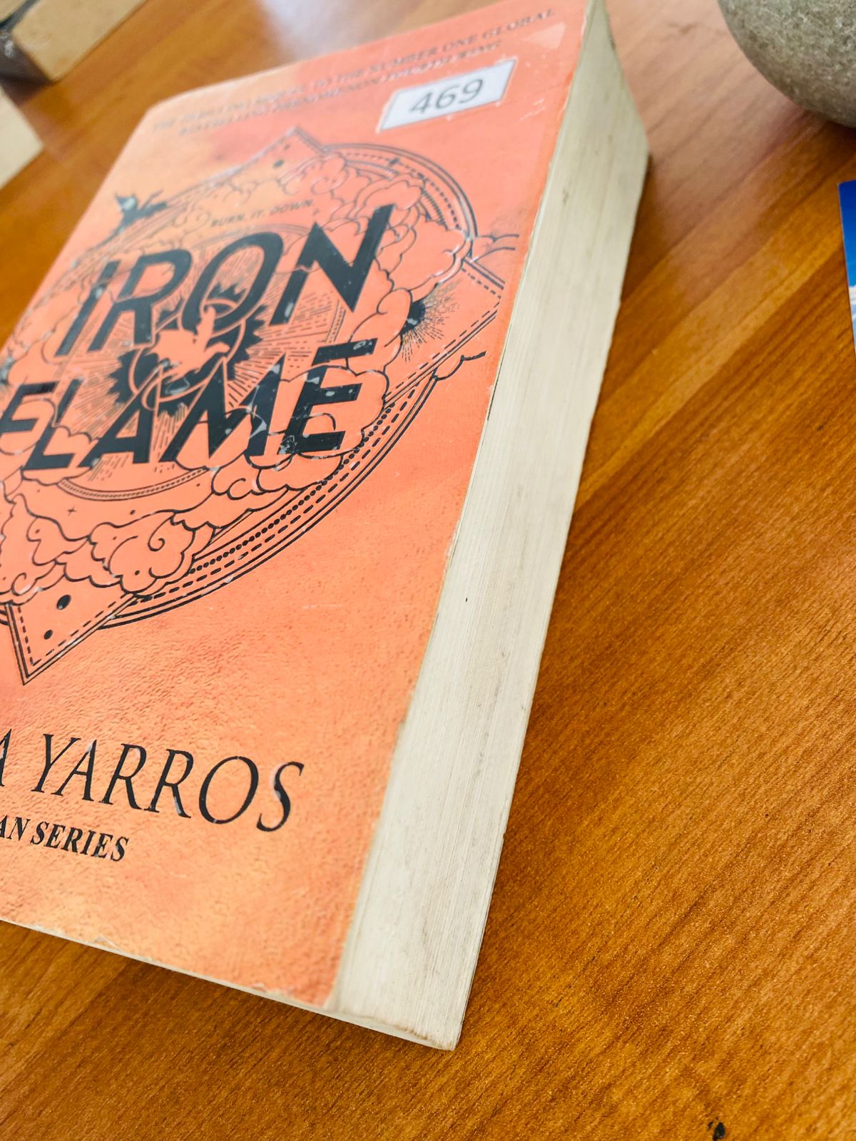 Iron Flame (1) Iron Flame