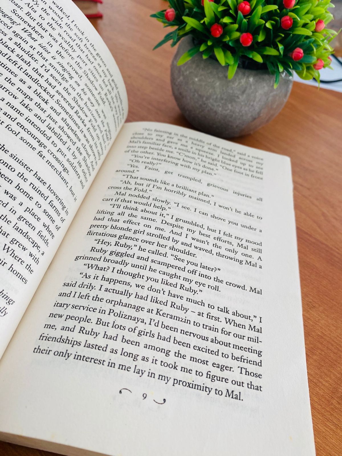 Shadow and Bone (1) Shadow and Bone