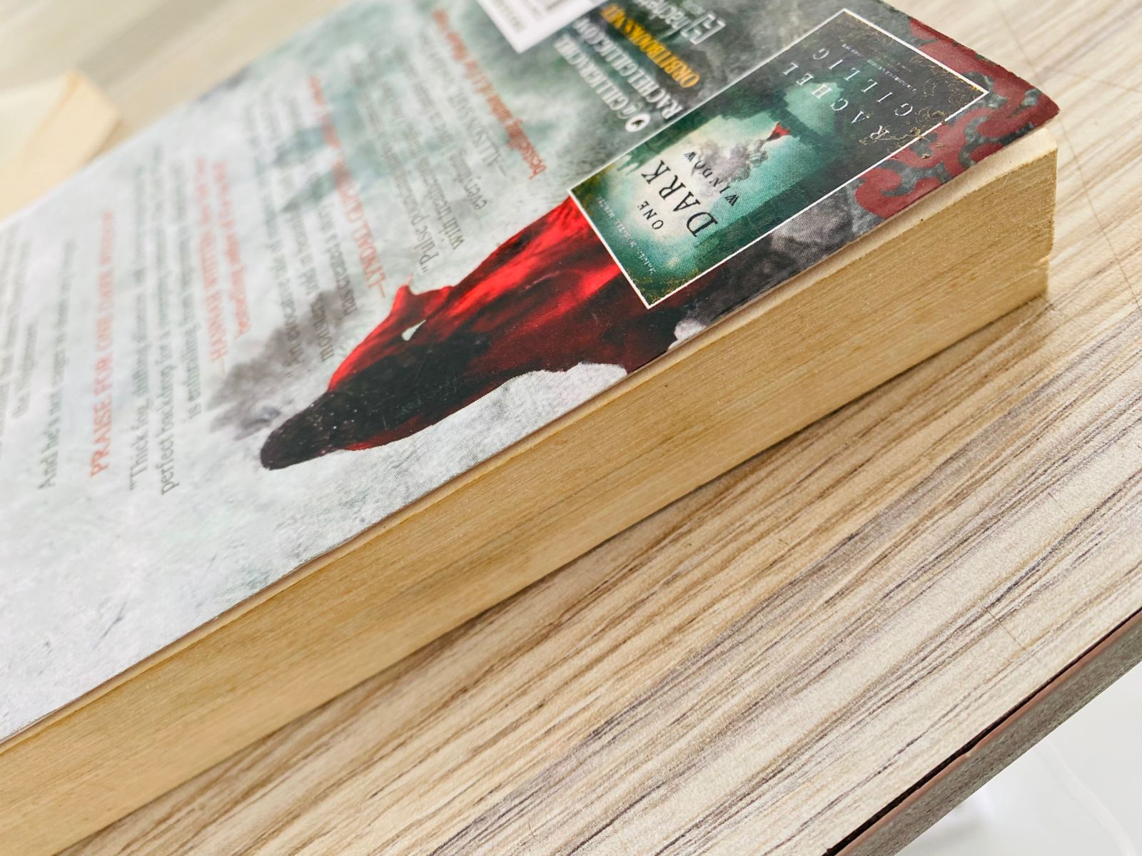 Two Twisted Crowns - 5 (584)