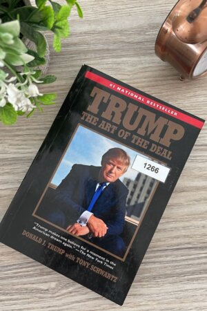 Trump: The  Art Of Deal by Donald J. Trump with Tony Schwartz (1266)