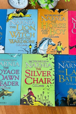 Chronicles of Narnia Book Set by C S Lewis